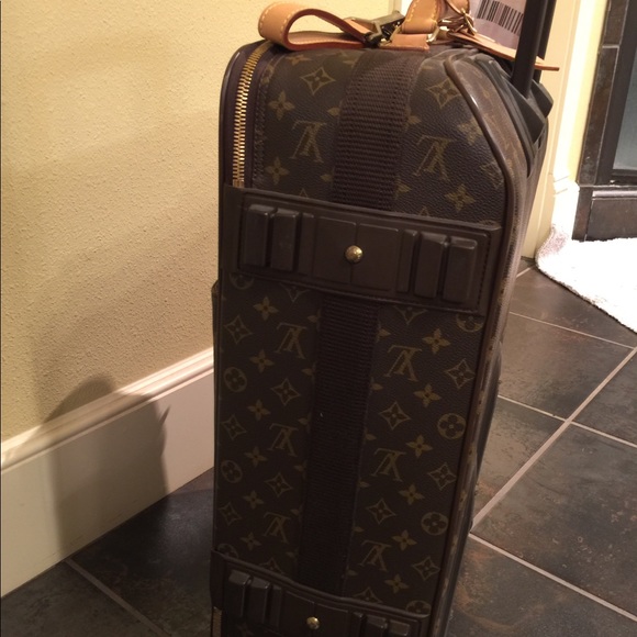 SOLD ON TRADESY Authentic Louis Vuitton Pegase 55 - Picture 5 of 8